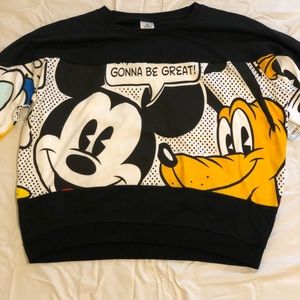 Mickey Mouse and Friends, pullover sweater.